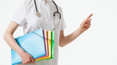 Κορωνοϊός – Συμπτώματα: Γιατί πρέπει να δώσετε πολύ μεγάλη σημασία στο πεπτικό σύστημα