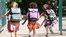 Κορωνοϊός: Αύριο στις 16:00 οι ανακοινώσεις για το άνοιγμα των σχολείων