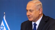 Νετανιάχου: Συνεχίζει στον πρωθυπουργικό θώκο παρά τις νομικές εκκρεμότητες