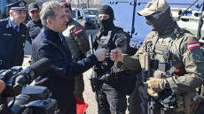 Στον Έβρο ο Χρυσοχοΐδης  - 400 αστυνομικοί στη συνοριακή γραμμή