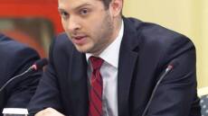 Βασίλης Τσεκούρας: Η επέμβαση που στάθηκε σωτήρια για τη ζωή του - Τι λέει ο γιατρός του στο protothema.gr