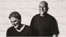 MEGA: Ραντεβού «Στο σπίτι με τους Πυξ Λαξ» 