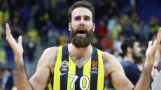 Τέλος και ο Ντατόμε από τη Φενέρμπαχτσε