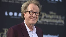 Τζέφρι Ρας: H Daily Τelegraph του δίνει αποζημίωση «μαμούθ» για δυσφήμιση 