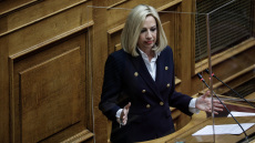 Γεννηματά σε Μητσοτάκη: Ο δρόμος που ακολουθείτε οδηγεί σε λουκέτα, φτώχεια και ύφεση