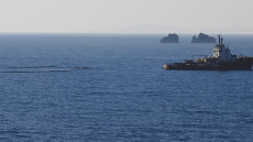 Ναυάγιο Σάμινα: Ρυπαίνει την Πάρο με πίσσα και μαζούτ 20 χρόνια μετά - Δείτε βίντεο