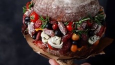 Mπουκέτο-μπέργκερ, το είδαμε κι αυτό!