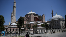 Τουρκία: Επανέρχεται από αύριο το εισιτήριο εισόδου στην Αγία Σοφία για τους τουρίστες