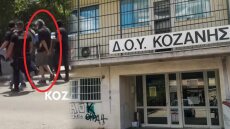 «Μου είπε ότι είναι τρελός και τώρα έχει σειρά ο επόμενος» - Συγκλονιστικές μαρτυρίες στη δίκη για την επίθεση με τσεκούρι στη ΔΟΥ Κοζάνης