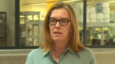 Κορωνοϊός - Σάρα Γκίλμπερτ: Η ερευνήτρια πίσω από το εμβόλιο που «σκοτώνει» τον ιό