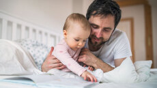 Ανδρική γονιμότητα: Τι αλλάζει μετά τα 50