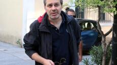 Στέφανος Χίος: Οι απειλές, ο «σχιστομάτης» δράστης και οι κάμερες ασφαλείας– Τι ψάχνουν οι αστυνομικοί 