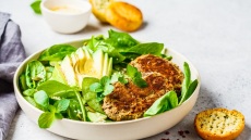 7 εύκολα συνοδευτικά για μπιφτέκια, εκτός από τηγανητές πατάτες