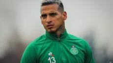 Θετικός στον κορωνοϊό ο Τραούκο που απασχολεί τον Ολυμπιακό!