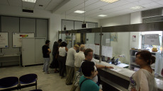 Κατασχέσεις από την εφορία: Τέσσερις λύσεις για να προστατευτείτε