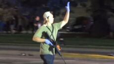 ΗΠΑ: Ο 17χρονος που σκότωσε διαδηλωτές στο Ουισκόνσιν «ήταν σε αυτοάμυνα» λέει ο δικηγόρος του 