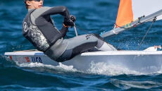 Αναστάσης Γκαρίπης: Ο 16χρονος ιστιοπλόος που «δαμάζει» τα κύματα 