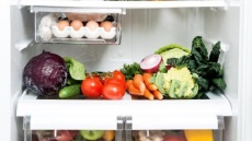 Πώς να παρατείνεις τη φρεσκάδα των φρούτων και των λαχανικών στο ψυγείο