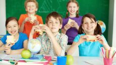 Άνοιγμα σχολείων: Τι θα γίνει με τα κυλικεία εν μέσω κορωνοϊού;