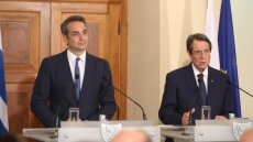 Τηλεφωνική επικοινωνία Μητσοτάκη - Αναστασιάδη 