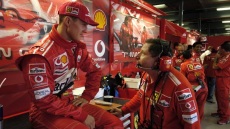 Μίχαελ Σουμάχερ: «Συνεχίζει να μάχεται» λέει ο πρόεδρος της FIA, Ζαν Τοντ