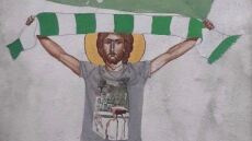 Κύπρος: Σάλος με καθηγητή γυμνασίου που ζωγράφισε τον Χριστό ως... χούλιγκαν!