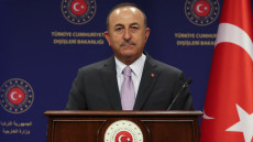 Ελληνοτουρκικά: Διάλογο «α λα Τούρκα» ζητά ο Τσαβούσογλου για το Καστελόριζο