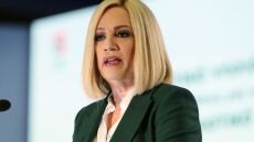 Αναβάλλεται η συνέντευξη τύπου της Φώφης Γεννηματά