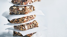 Μπάρες δημητριακών χωρίς ψήσιμο