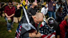 ΗΠΑ: Σφοδρές συγκρούσεις αστυνομικών-διαδηλωτών στο Πόρτλαντ - Δείτε βίντεο