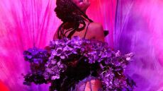 Ριάνα: Τα άκουσε από Μουσουλμάνους γιατί «έντυσε» με ιερούς στίχους το σόου με τα εσώρουχα