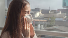 Κορωνοϊός – Θνησιμότητα: Με διαφορετικό τρόπο την επηρεάζουν η εμπιστοσύνη και οι ανισότητες