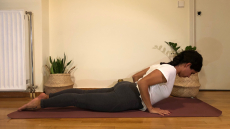 Οκτώ ασκήσεις που νικούν την αϋπνία – Κάντε τις δυο ώρες πριν ξαπλώσετε