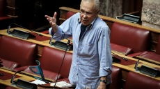 Ζουράρις: Άνευ σημασίας αν θα παραμείνει ο Τσίπρας στην ηγεσία του ΣΥΡΙΖΑ