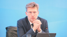 Lockdown - Σκέρτσος: «15 λοιμωξιολόγοι της επιτροπής εισηγήθηκαν κλείσιμο δημοτικών σε όλη τη χώρα»