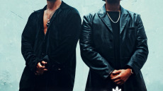 «Hawai»: Ο Maluma και ο The Weeknd τρέλαναν τα παγκόσμια τσαρτ  με την συνεργασία τους 