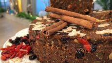 Δυναμωτικός χαλβάς με ξηρούς καρπούς