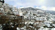 Το lockdown καλά κρατεί... όπως και η πληρότητα στους χειμερινούς προορισμούς για τα Χριστούγεννα