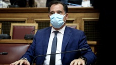 Γεωργιάδης: Δεν θεσμοθετείται άνοιγμα καταστημάτων την Κυριακή