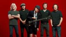 AC/DC: Μια μπάντα πολύ σκληρή για να πεθάνει