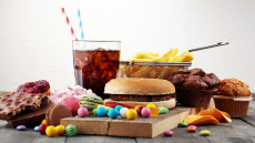 Πόνος: Η διατροφή που τον επιδεινώνει σε έξι εβδομάδες