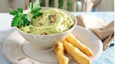 3 τρόποι για να αναβαθμίσεις τον πουρέ πατάτας για το γιορτινό τραπέζι