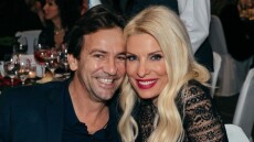 Ελένη Μενεγάκη- Ματέο Παντζόπουλος: Μόλις στόλισαν το δέντρο τους