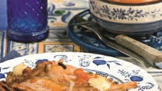 Ο Guardian υμνεί το στιφάδο: «Το καλύτερο ελληνικό φαγητό»