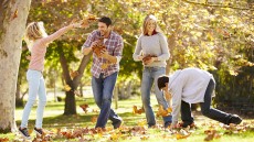 Άσκηση έξω από το σπίτι με προστασία από ιούς και μικρόβια