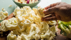 Το αντιοξειδωτικό λαχανικό που μειώνει τη φλεγμονή και προστατεύει μυαλό και καρδιά