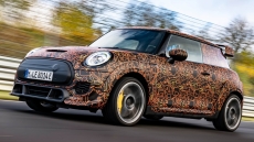 H Mini προχωρά της εξέλιξη του ηλεκτρικό JCW GP με 300 ίππους