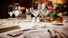 Save One Seat: Μια πλατφόρμα στήριξης των χώρων εστίασης