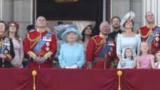 Βρήκαμε τι περιλαμβάνει το Χριστουγεννιάτικο μενού στο Παλάτι