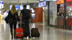 Κορωνοϊός - Βρετανία: Οι εμβολιασμοί αυξάνουν τις ταξιδιωτικές κρατήσεις και τις ελπίδες τουριστικής ανάκαμψης